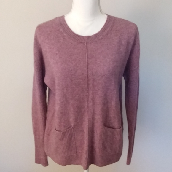 Tahari Sweaters - WINTER SALE Sahari Pure Luxe 100% Cashmere Lavender Sweater